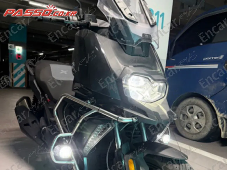 BMW C 400 X - фото 0