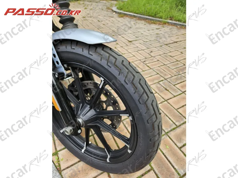 HARLEY-DAVIDSON XL 883 N - фото 5