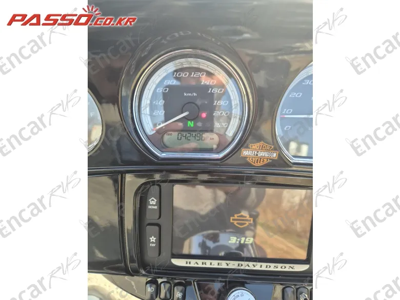 Harley-Davidson Flhtcuses - фото 3