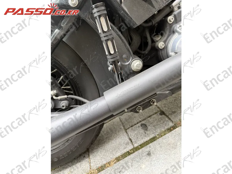 HARLEY-DAVIDSON SOFTAIL SLIM - фото 4