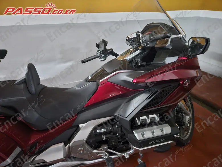 HONDA GOLDWING TOUR DCT AIRBAG - фото 1