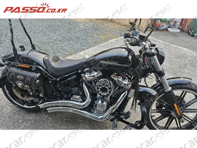 Harley-Davidson Breakout 114 - фото 3
