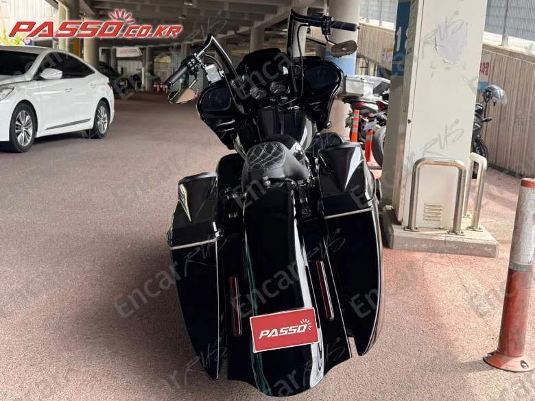 HARLEY-DAVIDSON ROAD GLIDE SPECIAL - фото 2