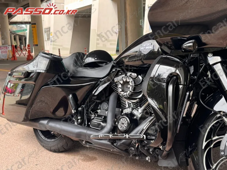 HARLEY-DAVIDSON ROAD GLIDE SPECIAL - фото 6