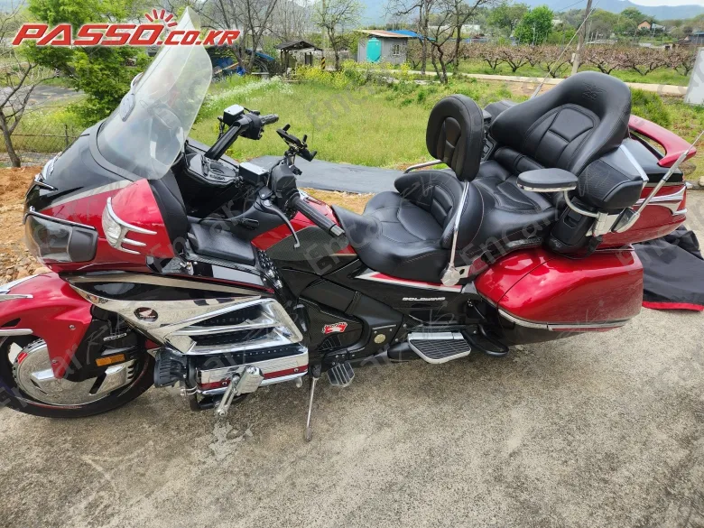 HONDA GOLDWING 1800 - фото 4