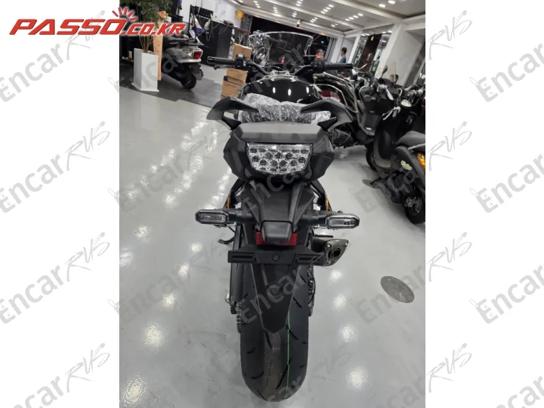 SUZUKI GSX S 1000 GT - фото 2