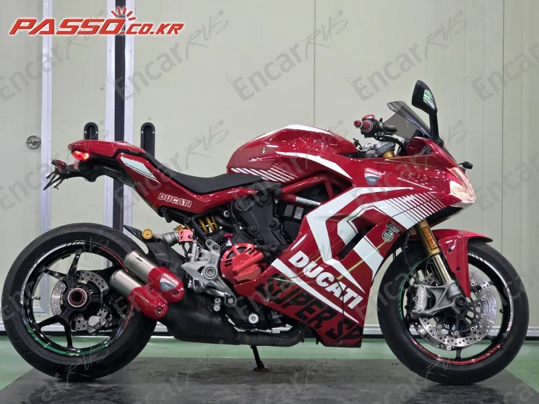 Ducati Supersport S - фото 0