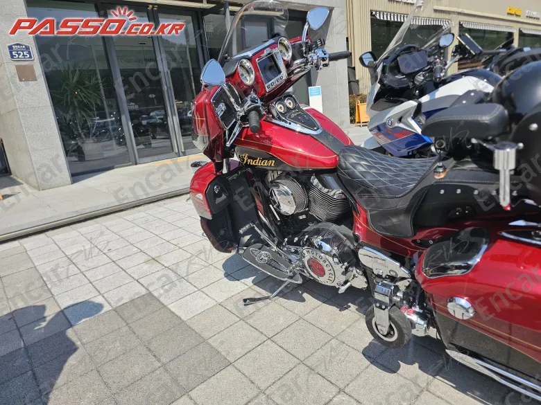 Indian Chief Roadmaster - фото 4