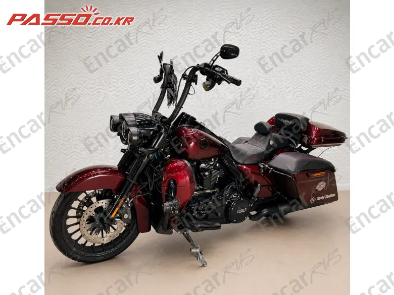 HARLEY-DAVIDSON ROAD KING SPECIAL - фото 5
