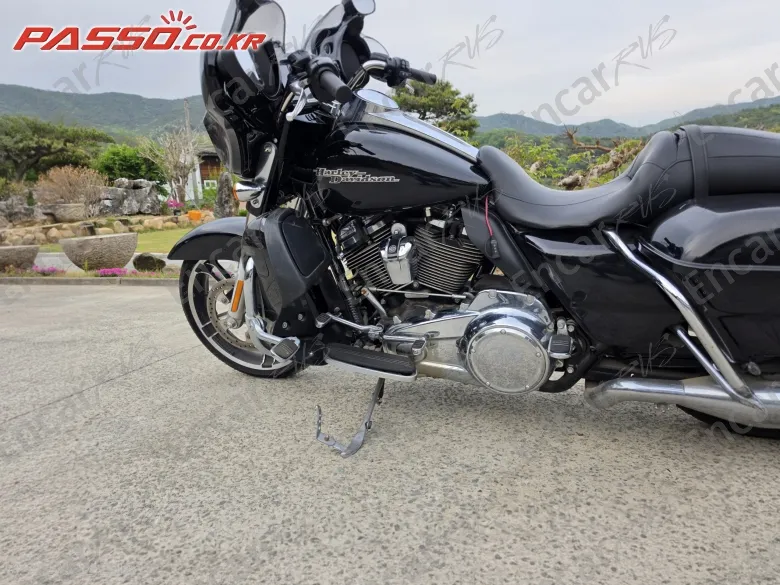HARLEY-DAVIDSON FLHX - фото 4