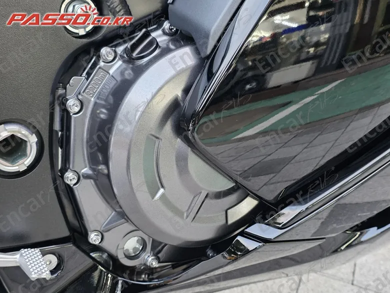 SUZUKI GSX R 1300 HAYABUSA - фото 4