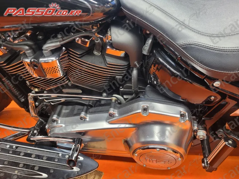 HARLEY-DAVIDSON FAT BOY 114 - фото 4