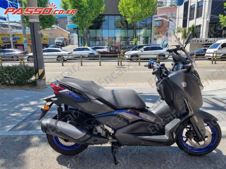 YAMAHA X MAX 300 ABS - фото 0