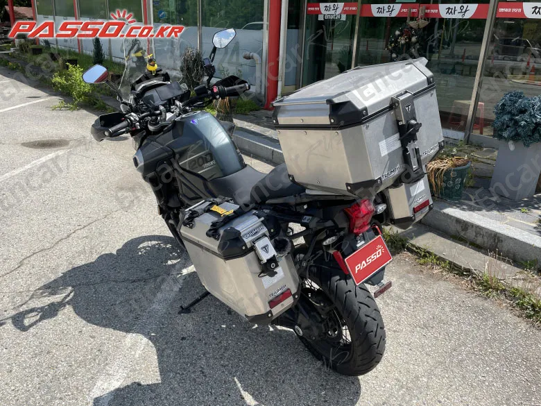 TRIUMPH TIGER 1200 EXPLORER XCA - фото 1