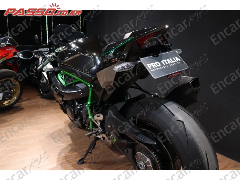 KAWASAKI NINJA H2 - фото 2