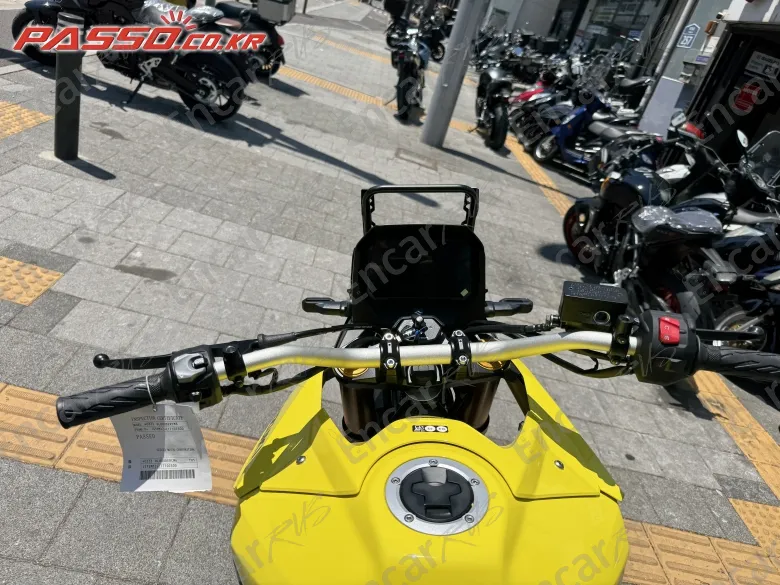 SUZUKI V STROM 800 DE - фото 3