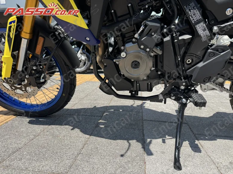 SUZUKI V STROM 800 DE - фото 4