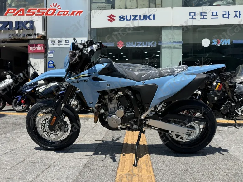 SUZUKI DR Z 400 SM - фото 1