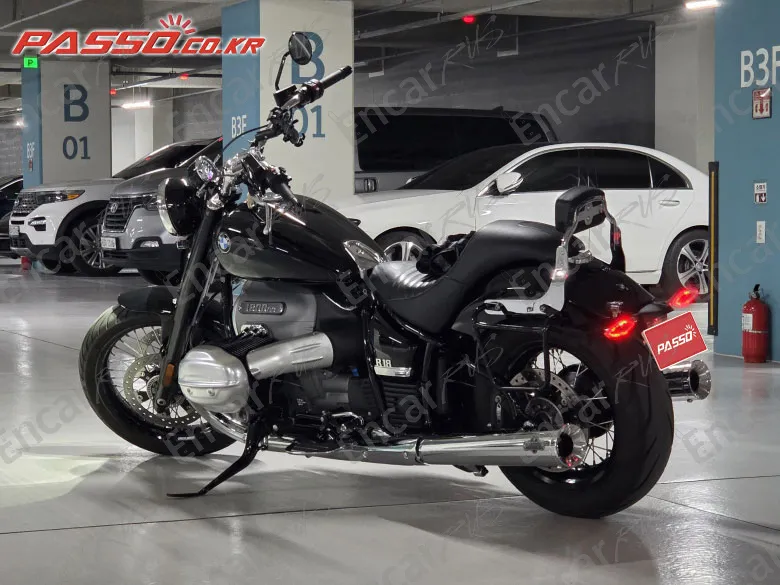 BMW R 18 - фото 1