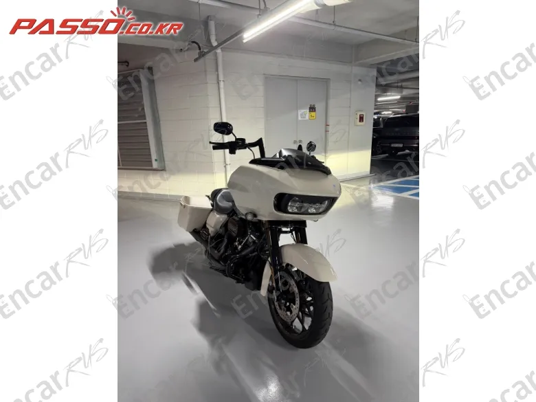 HARLEY-DAVIDSON ROAD GLIDE SPECIAL - фото 5