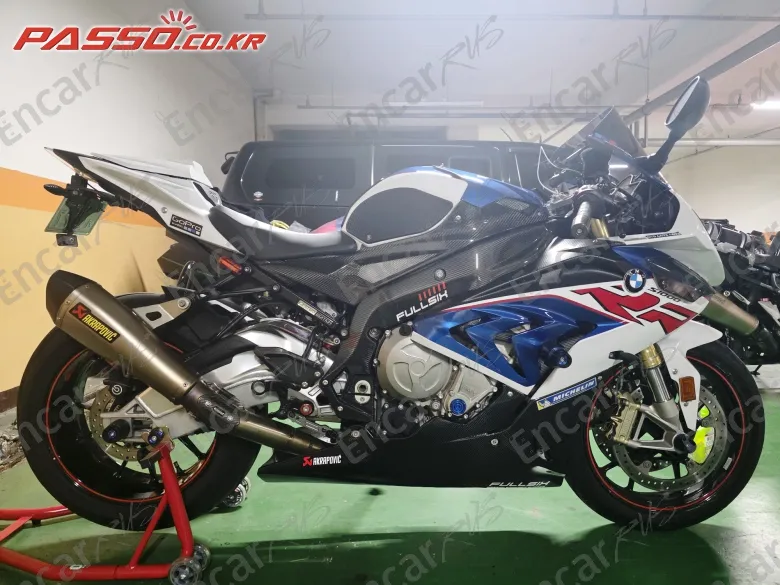 BMW S 1000 RR - фото 0