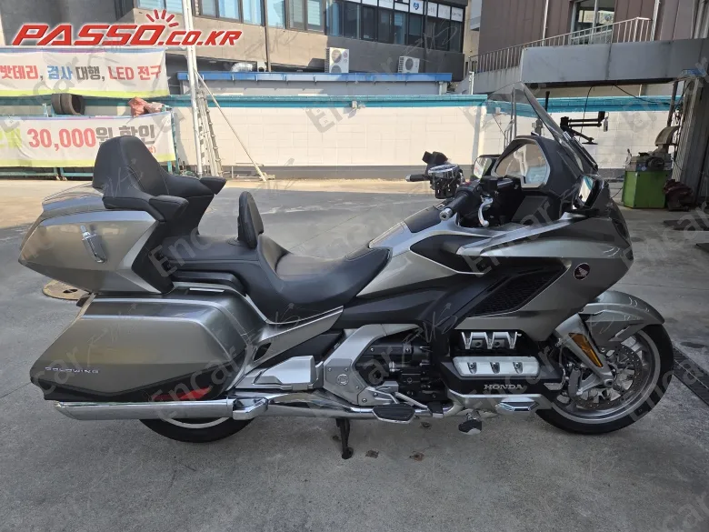 HONDA GOLDWING TOUR DCT AIRBAG - фото 0