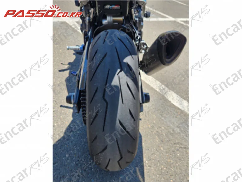 BMW S 1000 RR - фото 6
