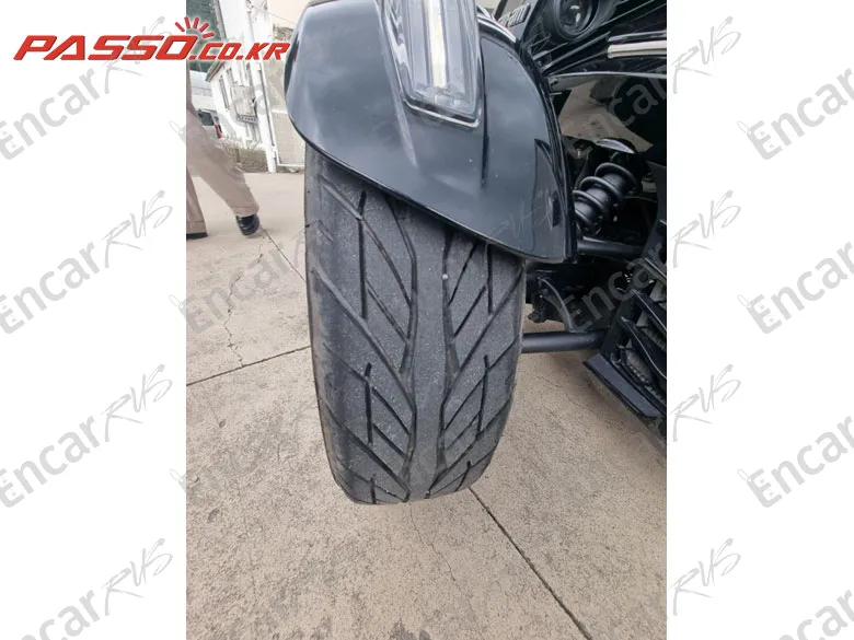 Brp Can-Am Spyder F3 Limited - фото 5