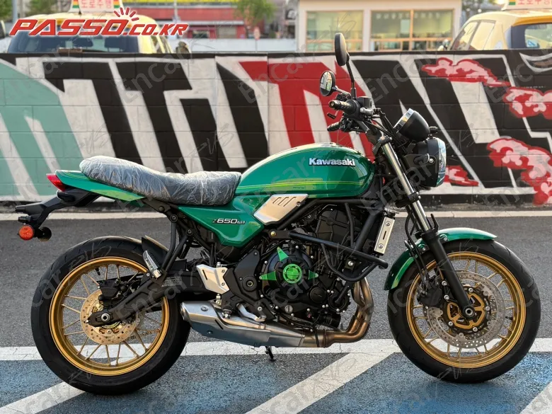 Kawasaki Z 650 Rs Abs - фото 0