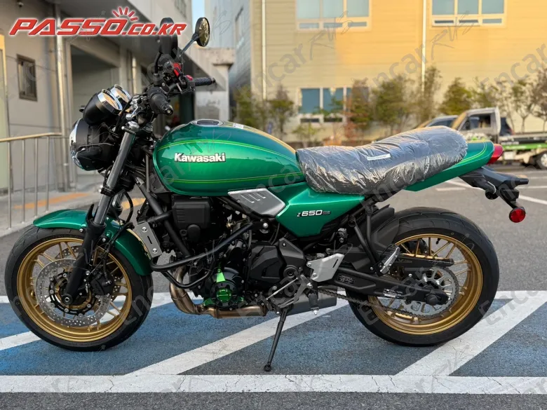 Kawasaki Z 650 Rs Abs - фото 1