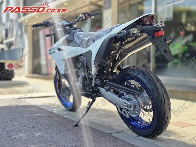 SUZUKI DR Z 4 SM - фото 4