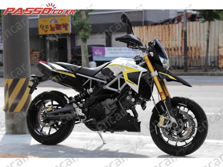 Aprilia Dorsoduro 750 - фото 0