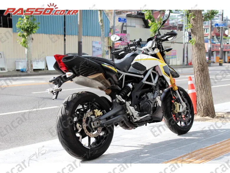 Aprilia Dorsoduro 750 - фото 5