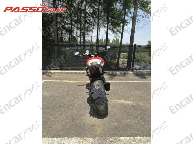 DUCATI DIAVEL - фото 2