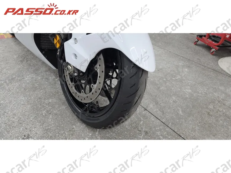 SUZUKI GSX R 1300 HAYABUSA - фото 5