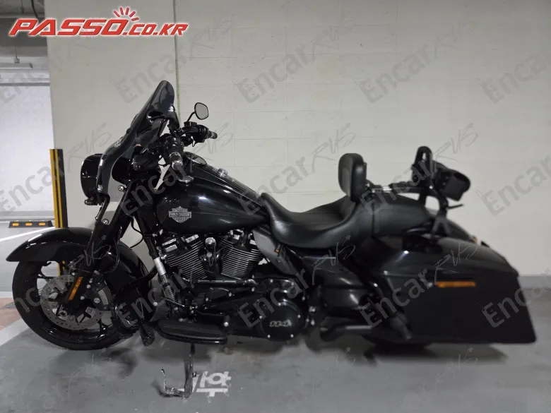 Harley-Davidson Road King Special - фото 1