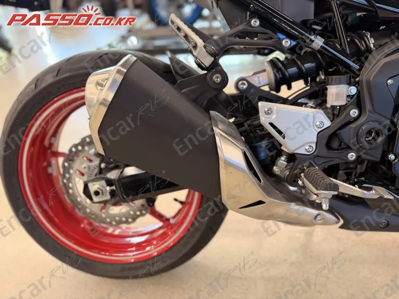 Kawasaki Z 900 Abs - фото 6