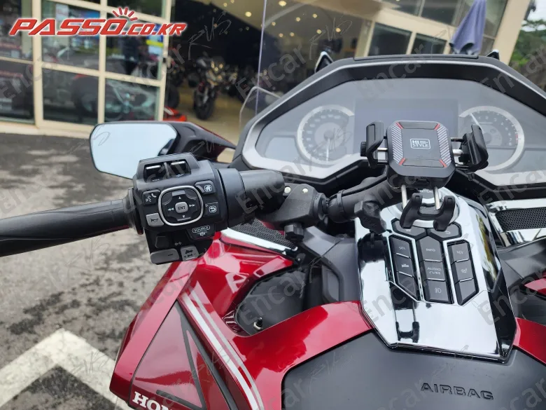 HONDA GOLDWING TOUR DCT AIRBAG - фото 3