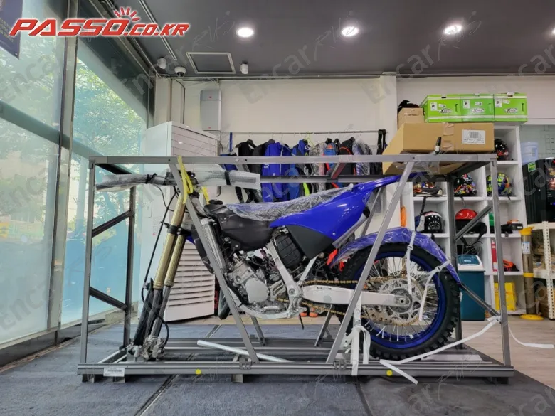 YAMAHA YZ 125 - фото 1