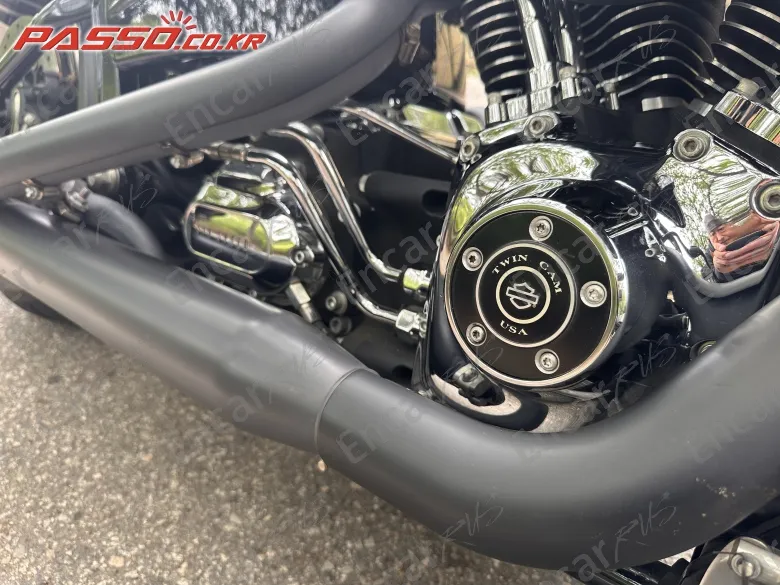 Harley-Davidson Breakout - фото 4