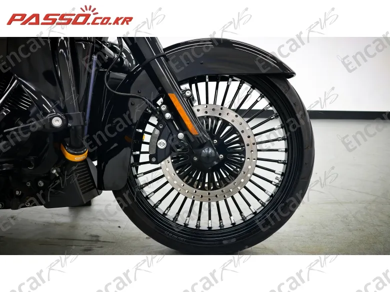 Harley-Davidson Road King Special - фото 5