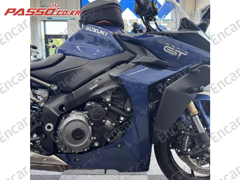 SUZUKI GSX S 1000 GT - фото 4