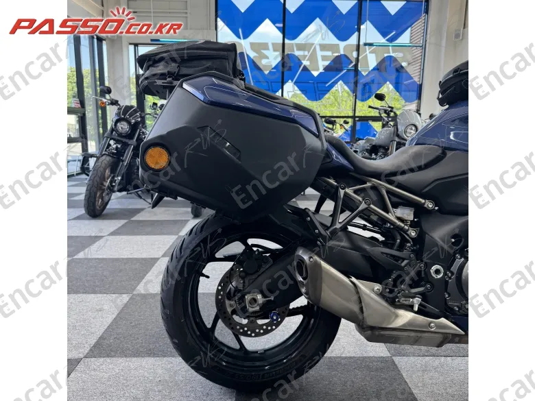 SUZUKI GSX S 1000 GT - фото 5