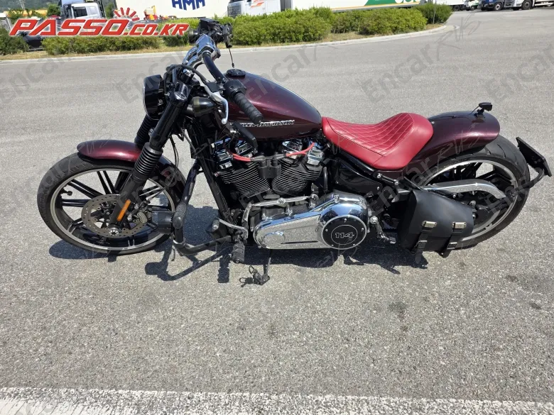 Harley-Davidson Breakout 114 - фото 1