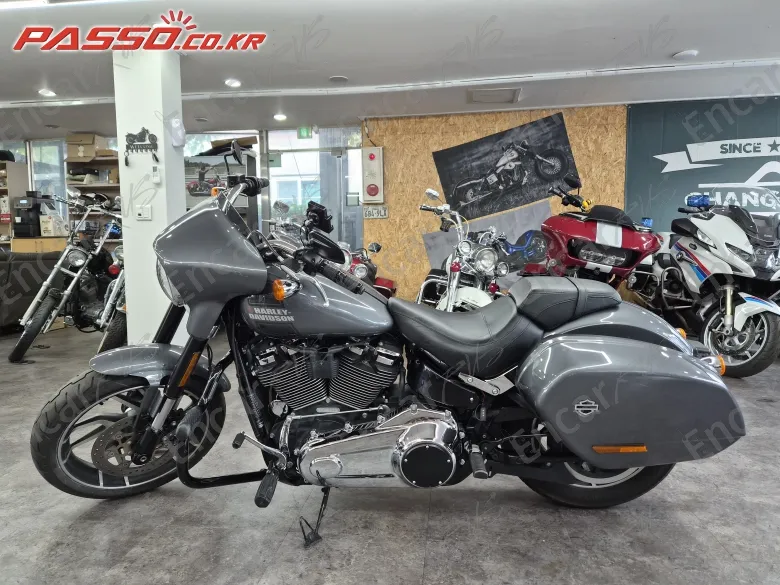 Harley-Davidson Sport Glide - фото 1
