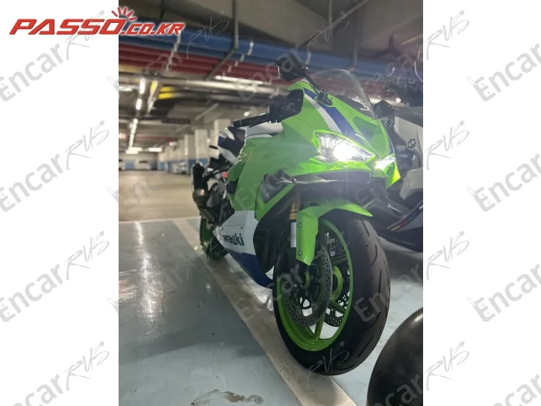 Kawasaki Zx 6 R - фото 4