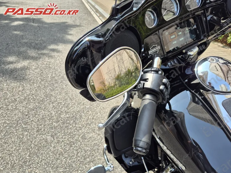 HARLEY-DAVIDSON ULTRA LIMITED - фото 3