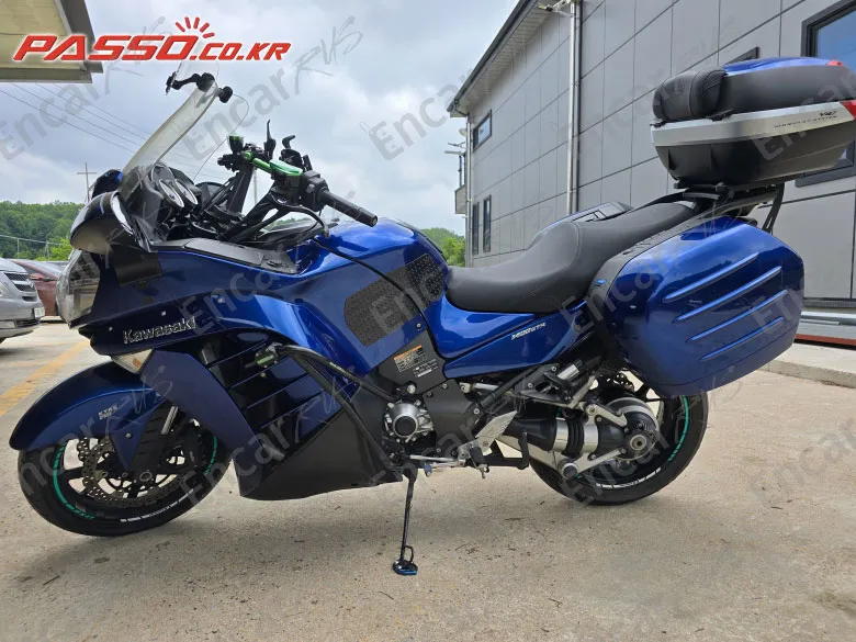 Kawasaki Gtr 1400 - фото 1