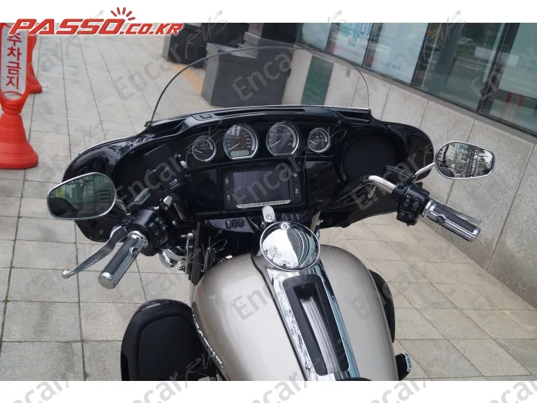 Harley-Davidson Ultra Limited - фото 3
