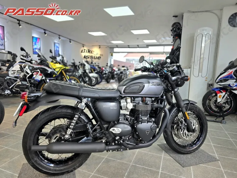 Triumph Bonneville T120 Black - фото 2